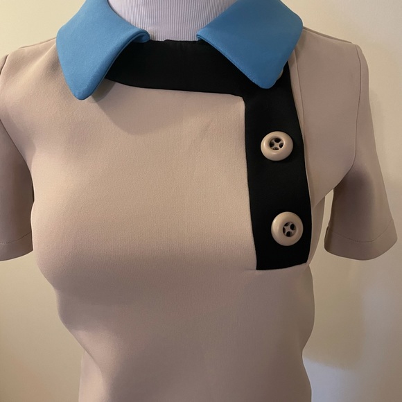 Gorgeous Prada color block collared top - Picture 2 of 16